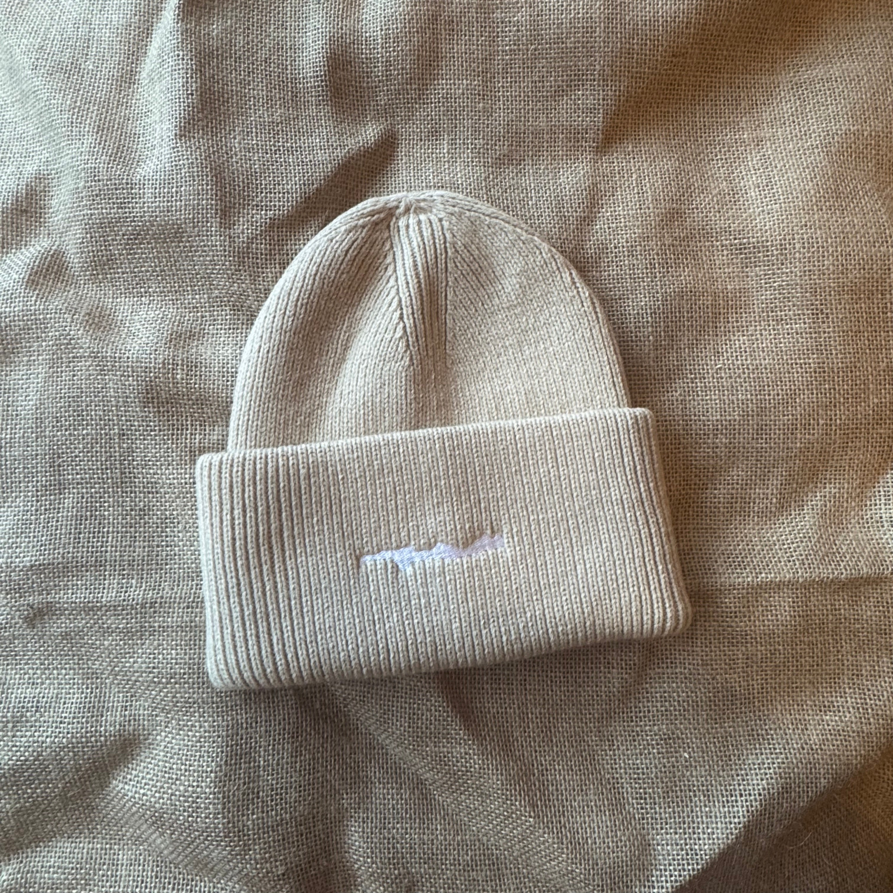 VALDEMARSVIKEN Mössa Max Beige