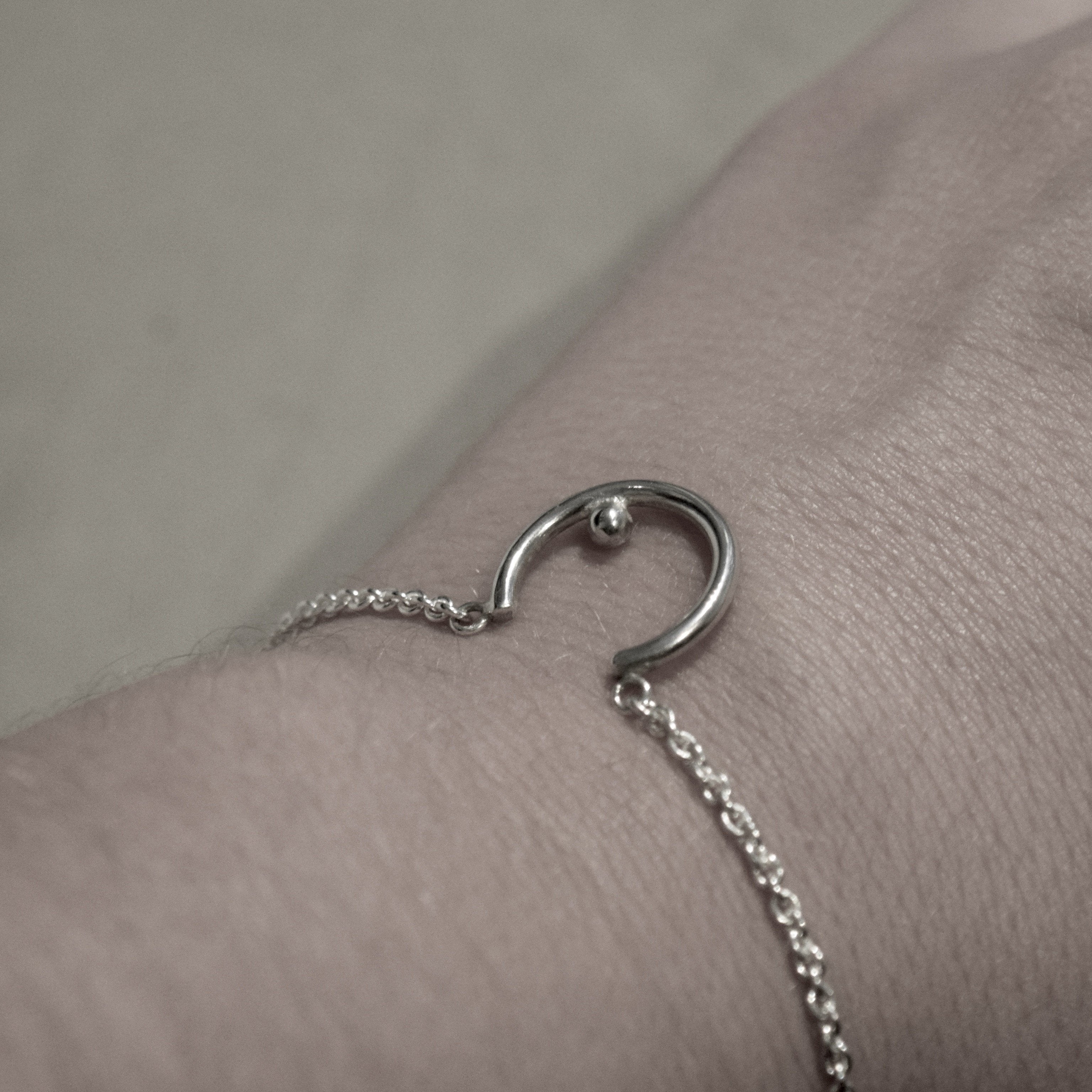 IDA Armband