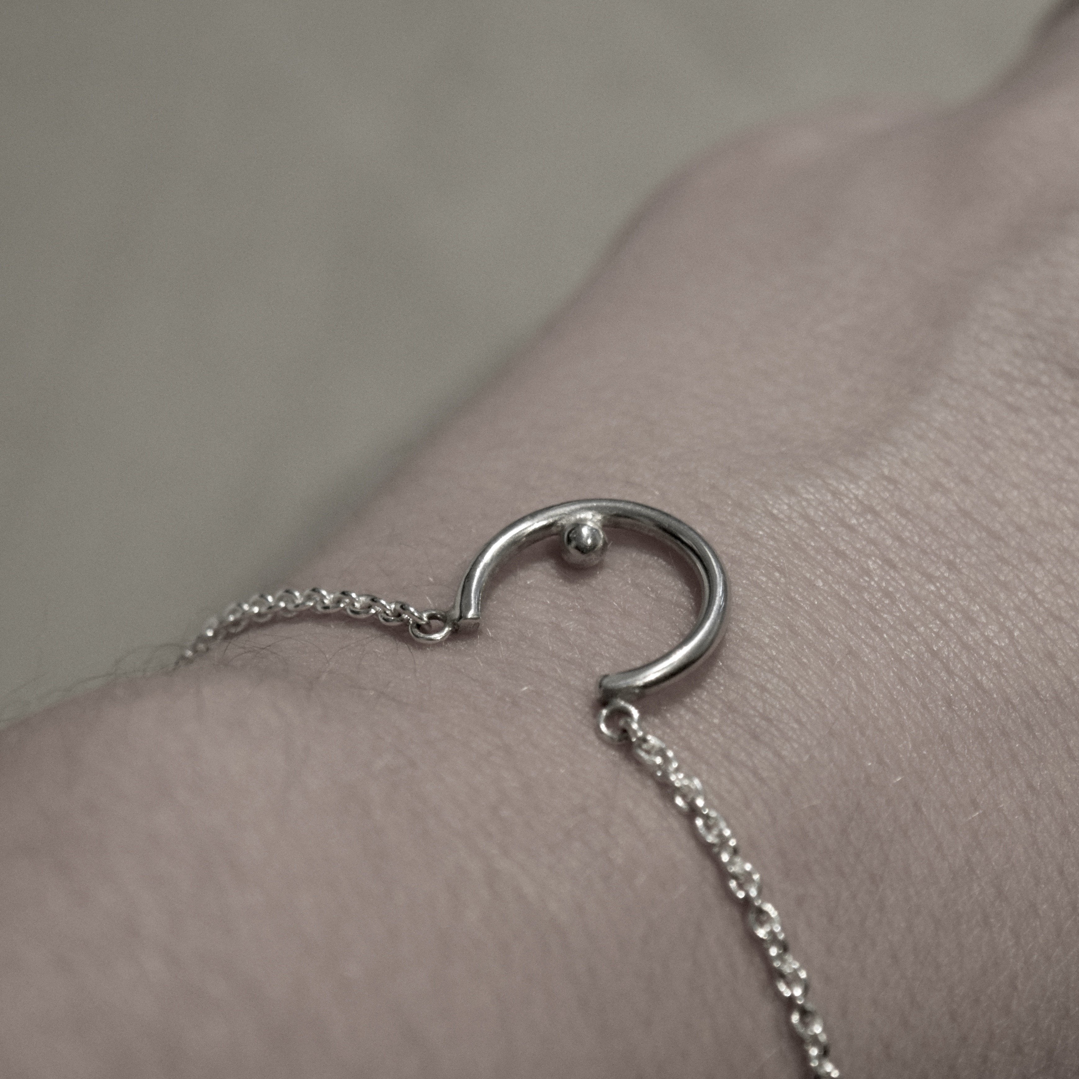 IDA Armband