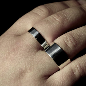 EBBE Ring Small | Large