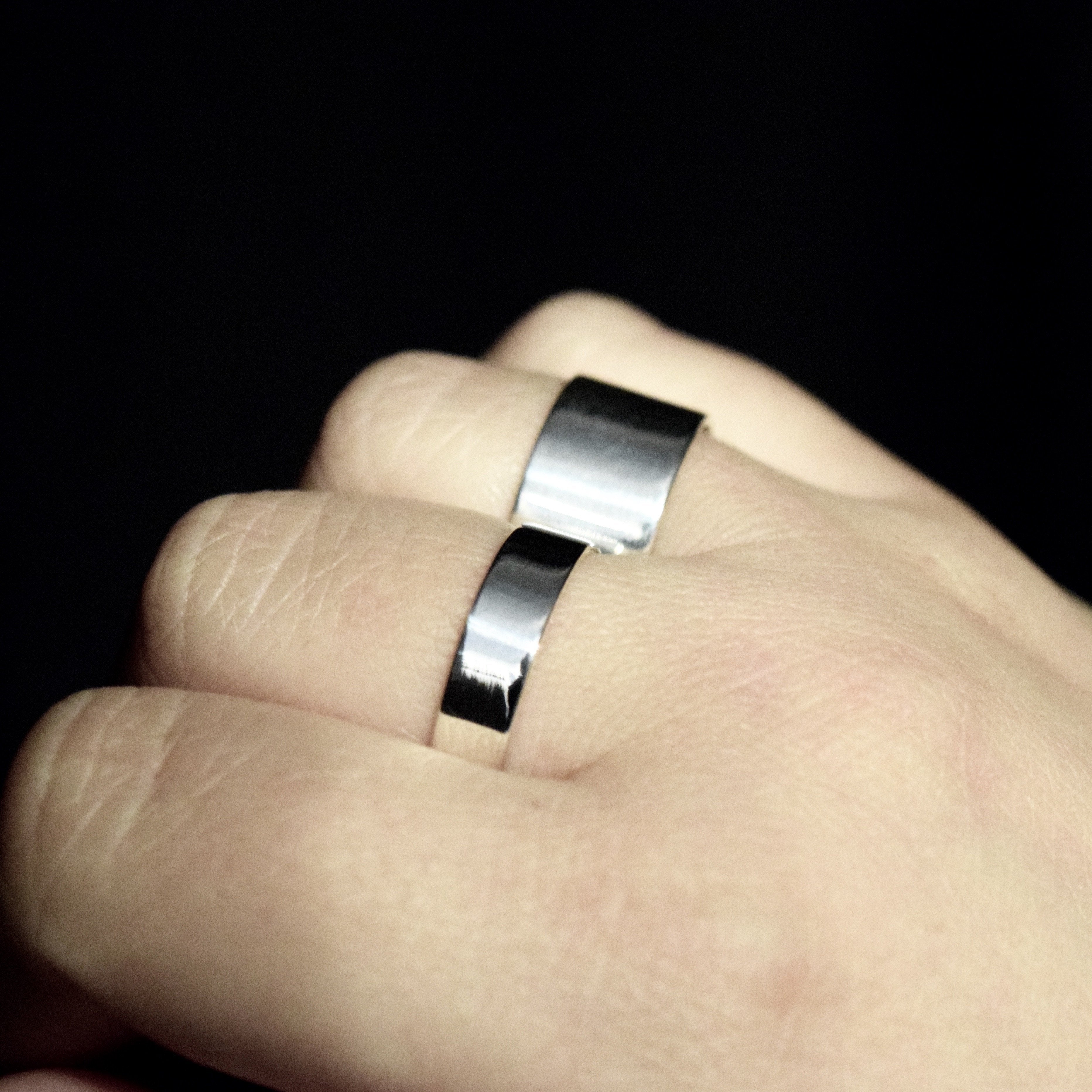 EBBE Ring Small | Large
