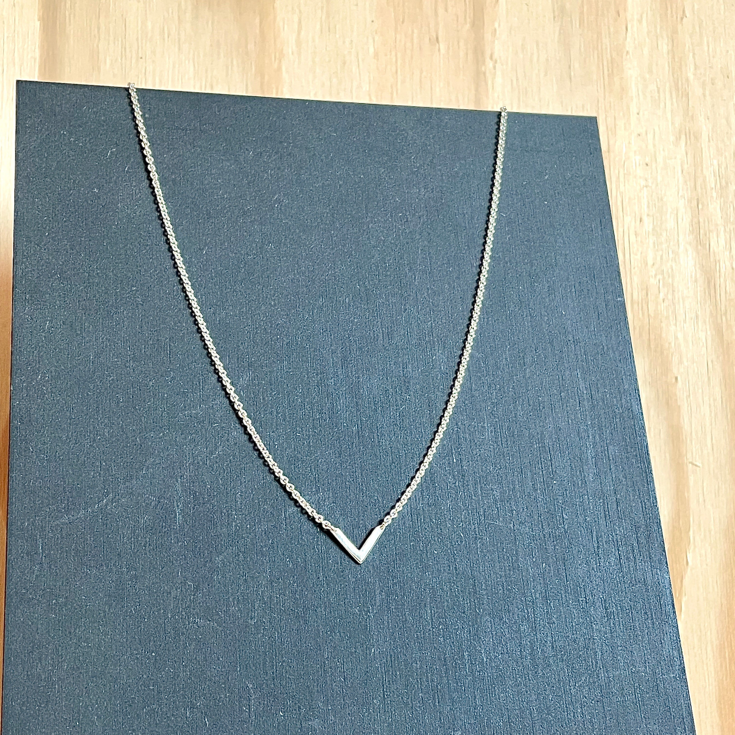 IRIS Halsband
